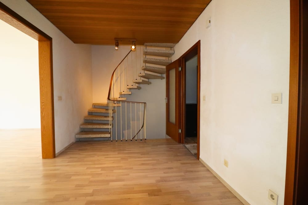 Essbereich und Treppenhaus