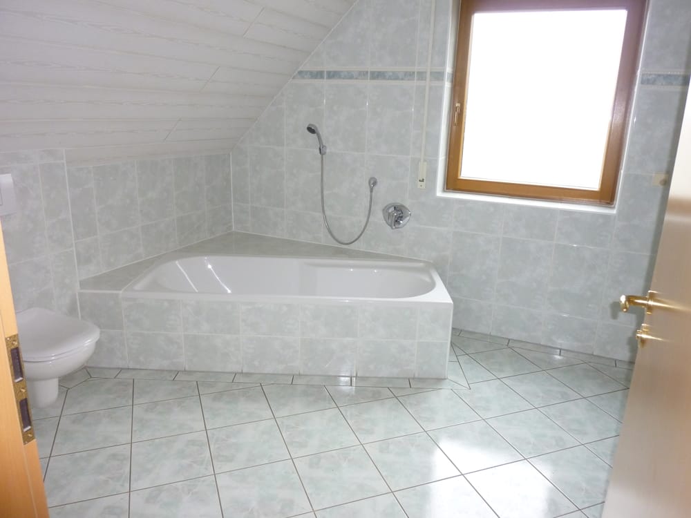 Badezimmer im DG
